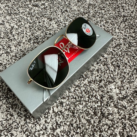 Ray-Ban Accessories - Ray Ban “Frank” Polarized Aviator Sunglasses Legend Gold / Green
